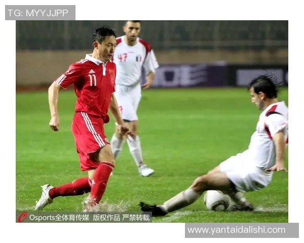 南京足球队与西安足球队赛后复盘分析及经验总结