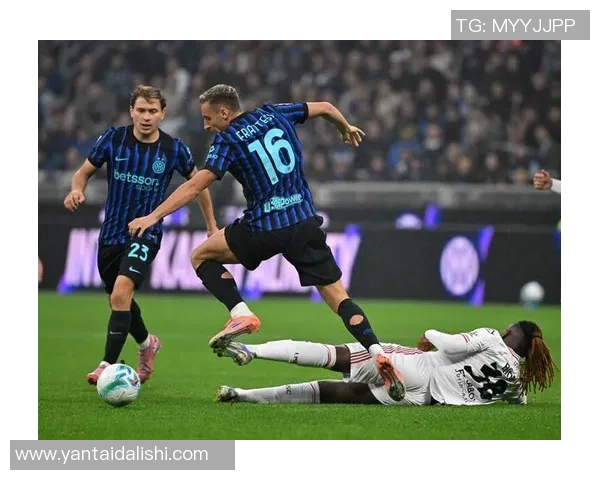 跨年足球明星赛精彩回顾视频尽享球星风采与激情瞬间 跨年足球明星赛精彩回顾视频尽享球星风采与激情瞬间