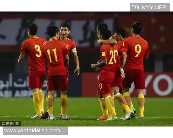 重庆足球队与上海足球队赛后复盘分析比赛经验与战术调整探讨 重庆足球队与上海足球队赛后复盘分析比赛经验与战术调整探讨